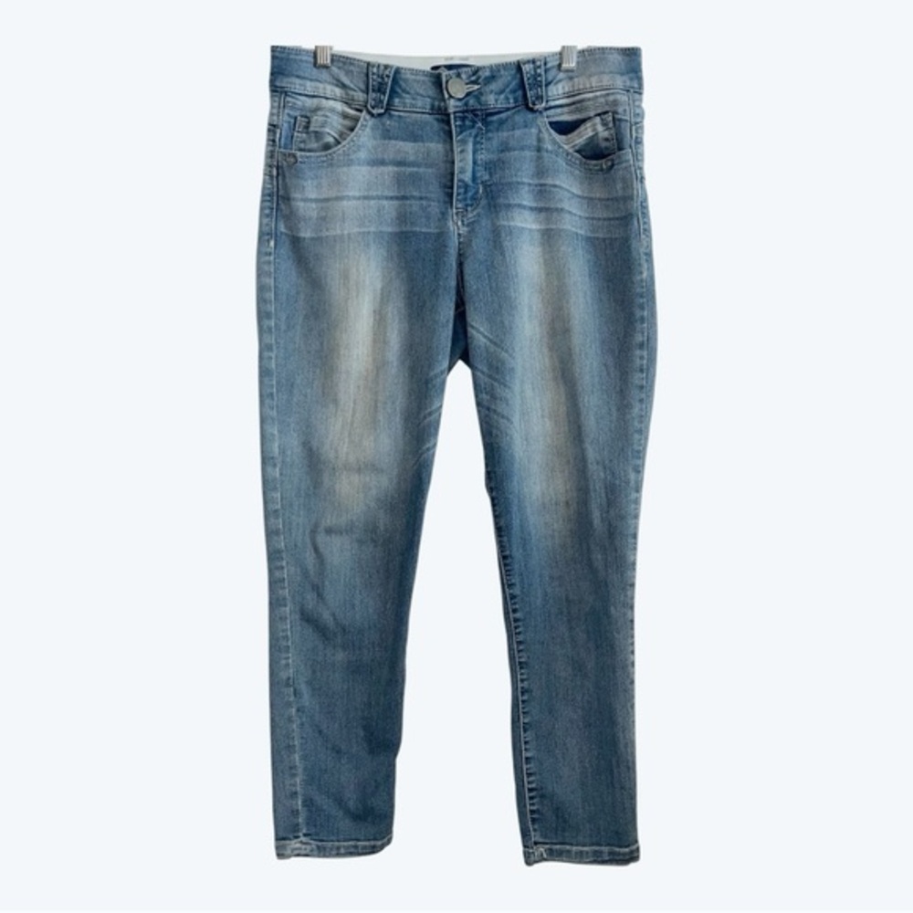 Democracy Jeans "Ab"solution Stretch - Size 10 - light wash Mid-Rise